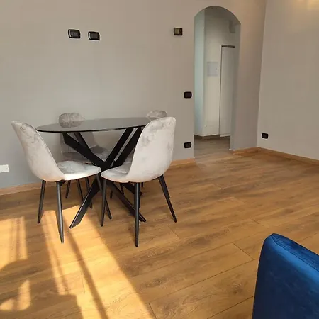 Appartement 15 *
